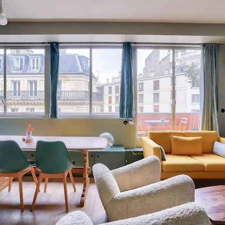 Superbe T2 Avec Balcon Proche De La Tour Eiffel * Paris