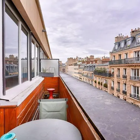 Superbe T2 Avec Balcon Proche De La Tour Eiffel Apartment