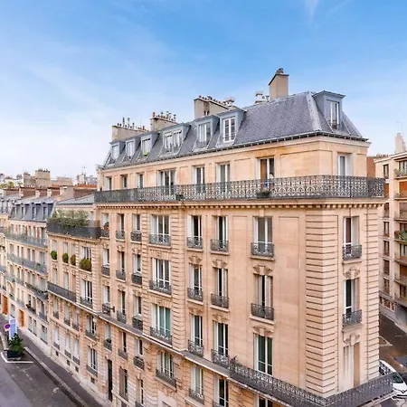 Superbe T2 Avec Balcon Proche De La Tour Eiffel