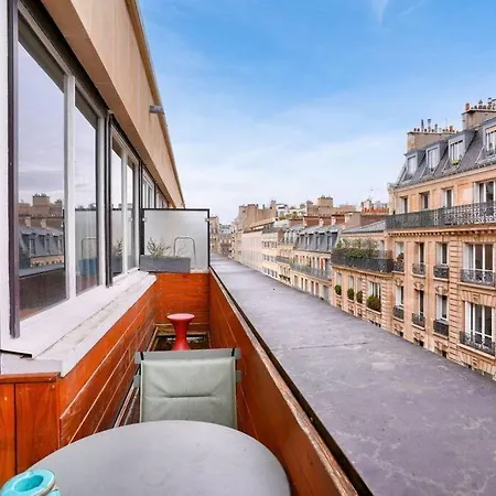 Superbe T2 Avec Balcon Proche De La Tour Eiffel *
